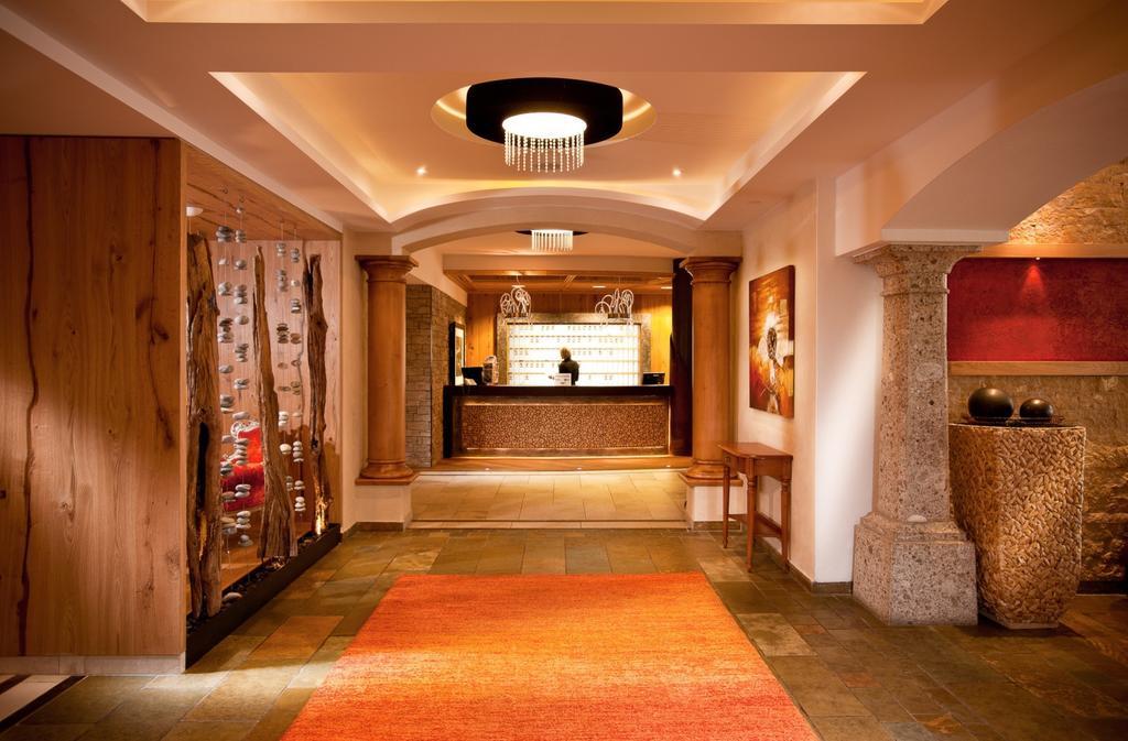 Familien Hotel Mozart Ried im Oberinntal Exterior foto