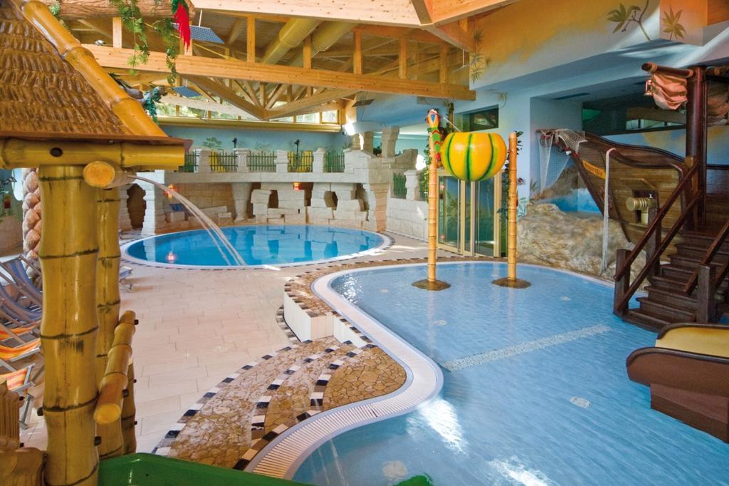Familien Hotel Mozart Ried im Oberinntal Exterior foto